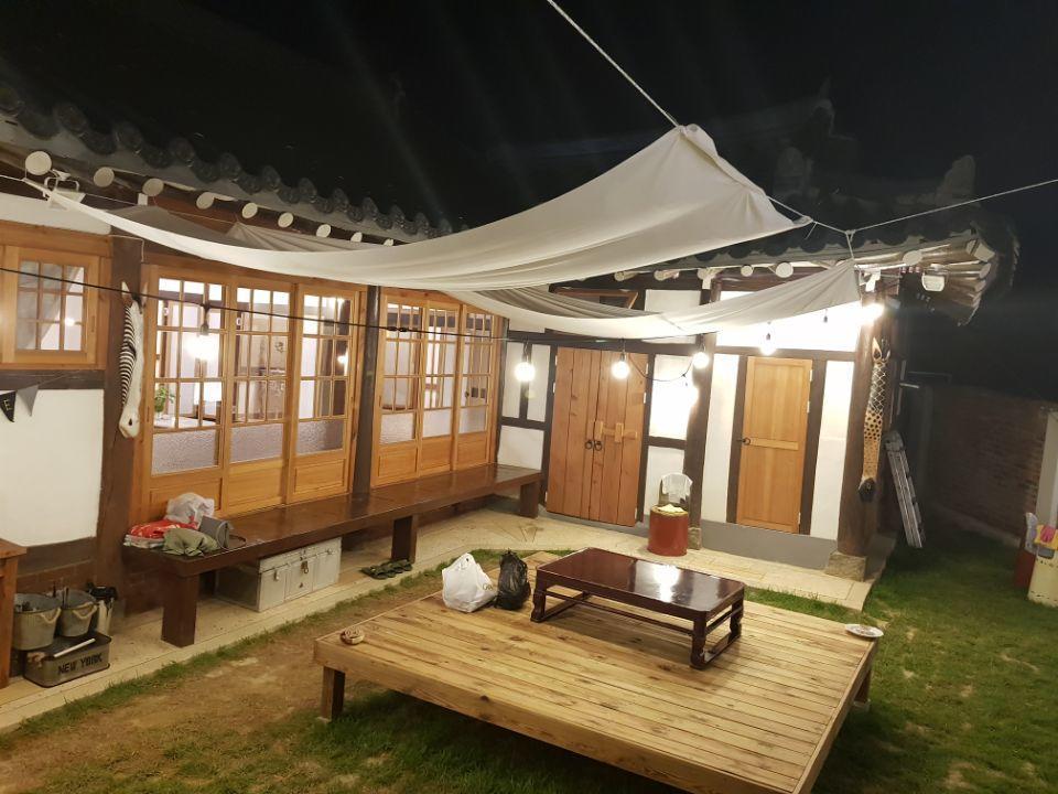 Hundred Years Hanok Мокпо Экстерьер фото